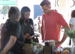 Aqui na ACIC você fica sabendo primeiro! Sucesso inaugural: 1º Feira Empreenda Mulher reúne empreendedores em Cianorte. 59 277ec208-24f0-4b8f-8a69-fb7168122ee5