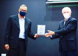 Nova Diretoria tomou posse na ACIC 9 homenagem herc