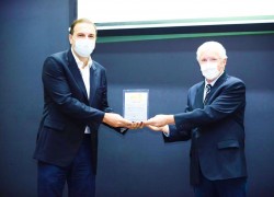 Nova Diretoria tomou posse na ACIC 15 homenagem superior