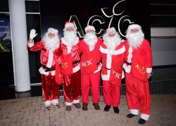 Papais Noéis da ACIC Fazem a Festa no Comércio em Desfile com Carros Temáticos e Moto Limousine! 14 WhatsApp Image 2018-12-20 at 10.09.20 (3)