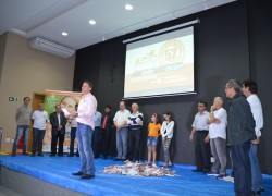 Bolo, Carro 0 km e Parabéns nos 52 Anos da ACIC 9 DSC_0225