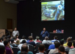 Núcleo Setorial das Auto Mecânicas e Auto Centers Realizou Palestra Sobre Lubrificantes 18 DSC_0010