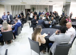 ‘Vamos dar continuidade ao projeto de governança regional no Norte e Noroeste do PR’, diz Henrique Santos, oficialmente empossado como novo presidente da Cacinor 35 g_112703