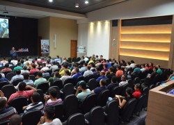 Núcleo Setorial das Auto Mecânicas e Auto Centers Realizou Palestra Sobre Lubrificantes 46 DSC_0024