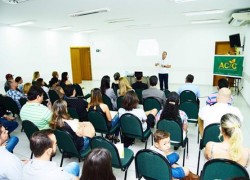 Novos Associados Foram Recebidos em Evento na ACIC 7 DSC_7610