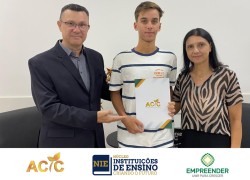 Aqui na ACIC você fica sabendo primeiro! Evento de Premiação Reconhece Alunos Destacados em Cianorte. 17 17