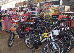 Sucesso de Vendas na Feira Ponta de Estoque da ACIC 33 DSC_0122