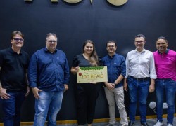 Celebração dos Vencedores do Sorteio de Natal 2023: Agradecimentos Especiais a Empresas, Vendedores e Compradores. 11 038063ab-5f30-4777-91ac-6bd32f6571f5