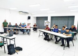Integrantes do Núcleo Automotivo Participaram de Capacitações 7 curso-eletrica