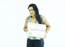 Novos Associados São Recebidos na ACIC Cianorte 52 ANA PAULA HIRABARA JOIAS E ACESSÓRIOS