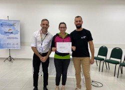 ACIC EM PARCERIA COM O SENAC REALIZA ENTREGA DOS CERTIFICADOS DO CURSO DE BOAS PRÁTICAS EM MANIPULAÇÃO EM ALIMENTOS 15 44b778b8-2975-4e0d-ac55-7c5ae17974e2