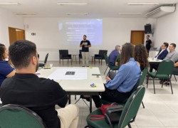 Aqui na ACIC você fica sabendo primeiro! Cianorte recebe CONECTA CACINOR Jovem. 17 728d0f87-458f-4689-8901-b7ab86d7f947