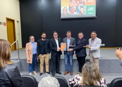 Coquetel de apresentação da Cresol à cidade de Cianorte. 15 1ad78dc4-9e40-4fc9-a843-eabeab90467a