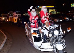Papais Noéis da ACIC Fazem a Festa no Comércio em Desfile com Carros Temáticos e Moto Limousine! 16 WhatsApp Image 2018-12-20 at 10.09.20