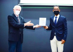 Nova Diretoria tomou posse na ACIC 11 homenagem jovem