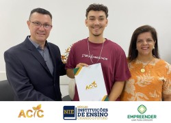 Aqui na ACIC você fica sabendo primeiro! Evento de Premiação Reconhece Alunos Destacados em Cianorte. 23 20