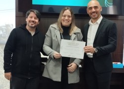 Aqui na ACIC você fica sabendo primeiro! Conclusão do Programa de Desenvolvimento de Lideranças Associativistas (PDLA) - Entrega de Certificados 3 ALESSANDRA - Copia