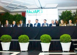 ACIC Assume 2 Pastas na FACIAP 5 posse faciap 2