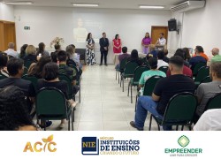 Aqui na ACIC você fica sabendo primeiro! Evento de Premiação Reconhece Alunos Destacados em Cianorte. 49 28