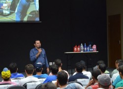 Núcleo Setorial das Auto Mecânicas e Auto Centers Realizou Palestra Sobre Lubrificantes 14 DSC_0008