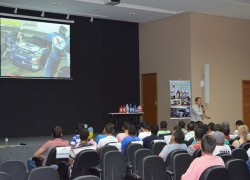 Núcleo Setorial das Auto Mecânicas e Auto Centers Realizou Palestra Sobre Lubrificantes 74 DSC_0038