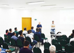 ACIC lança Núcleos de Tecnologia da Informação e de Metalmecânica & Mecânica Pesada 3 MAT-LANCAMENTO-DOIS-NUCLEOS-