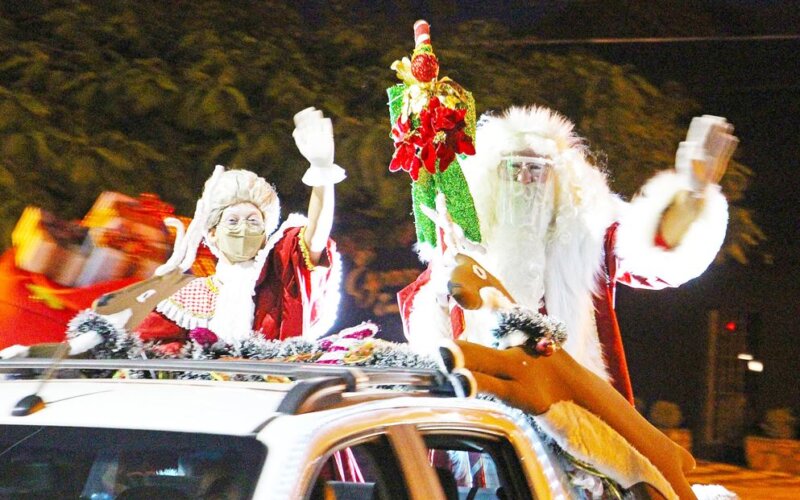 Papai Noel Chegou dando início a programação de Natal 4