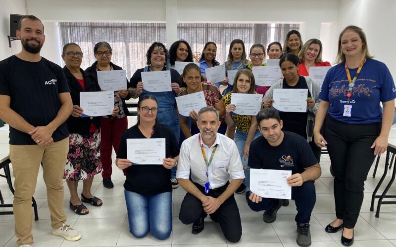 ACIC EM PARCERIA COM O SENAC REALIZA ENTREGA DOS CERTIFICADOS DO CURSO DE BOAS PRÁTICAS EM MANIPULAÇÃO EM ALIMENTOS 16